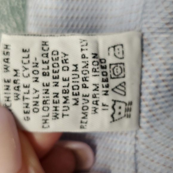 JOSEPH‎ & FEISS DRESS SHIRT. Beautiful shade of blue,  size 15 34/35. No iron. - Picture 11 of 11